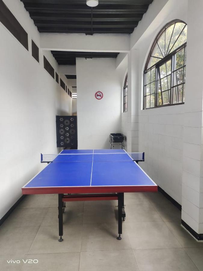 Bu Sepuh Guesthouse Sangkanurip Eksteriør billede